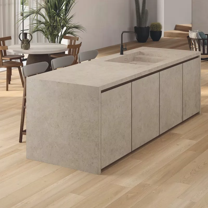 ABKSTONE PIRENEI ECRU 12MM + POETRY WOOD GOLD 26,5X180+20X120