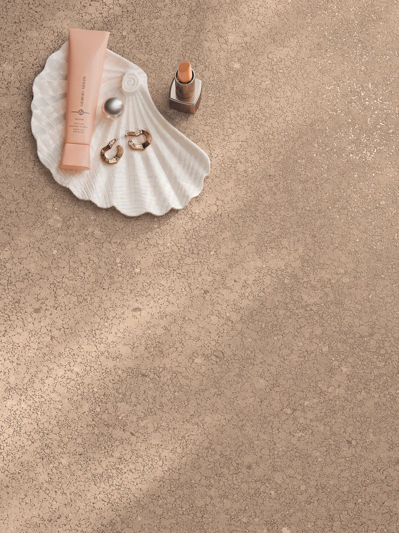 F_02A SHAPE FULL SAND