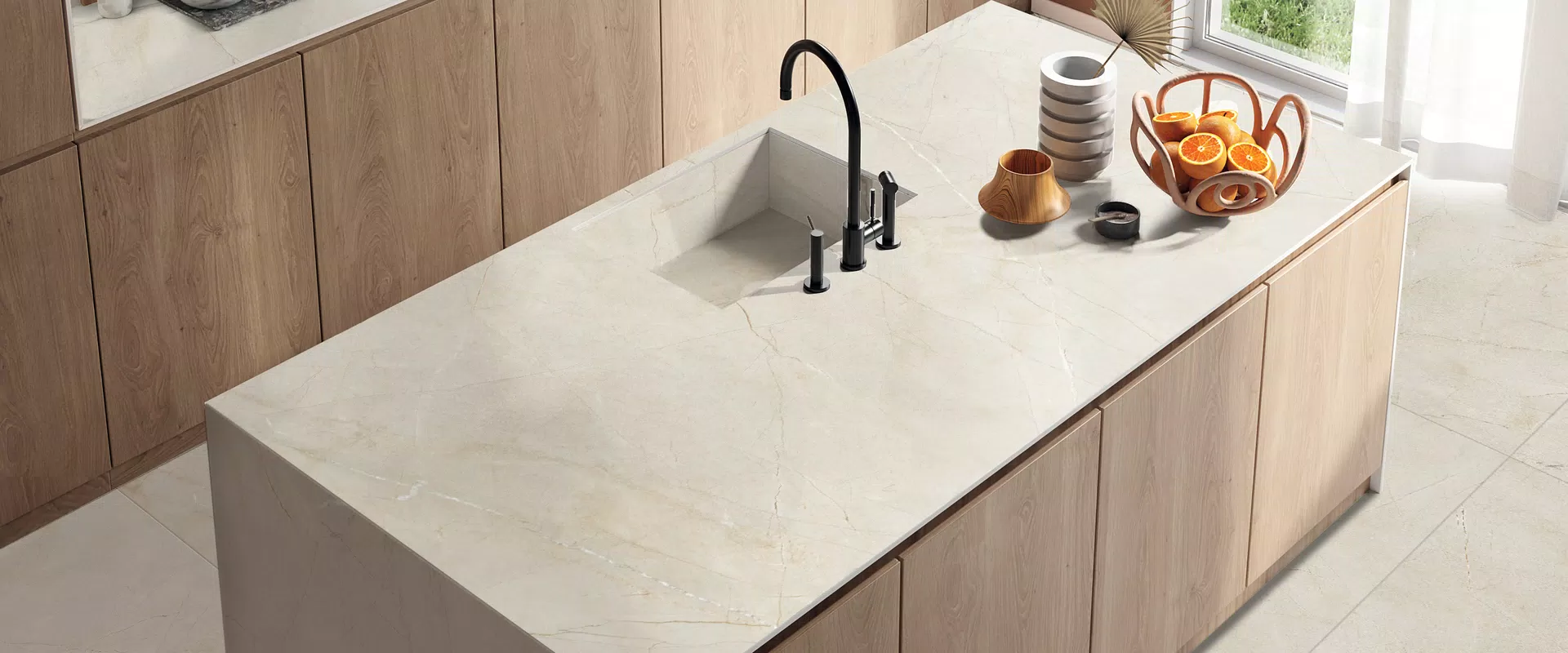 Collection Supreme Memories par Flaviker : carreaux effet marbre dans les tons blanc, beige, marron.