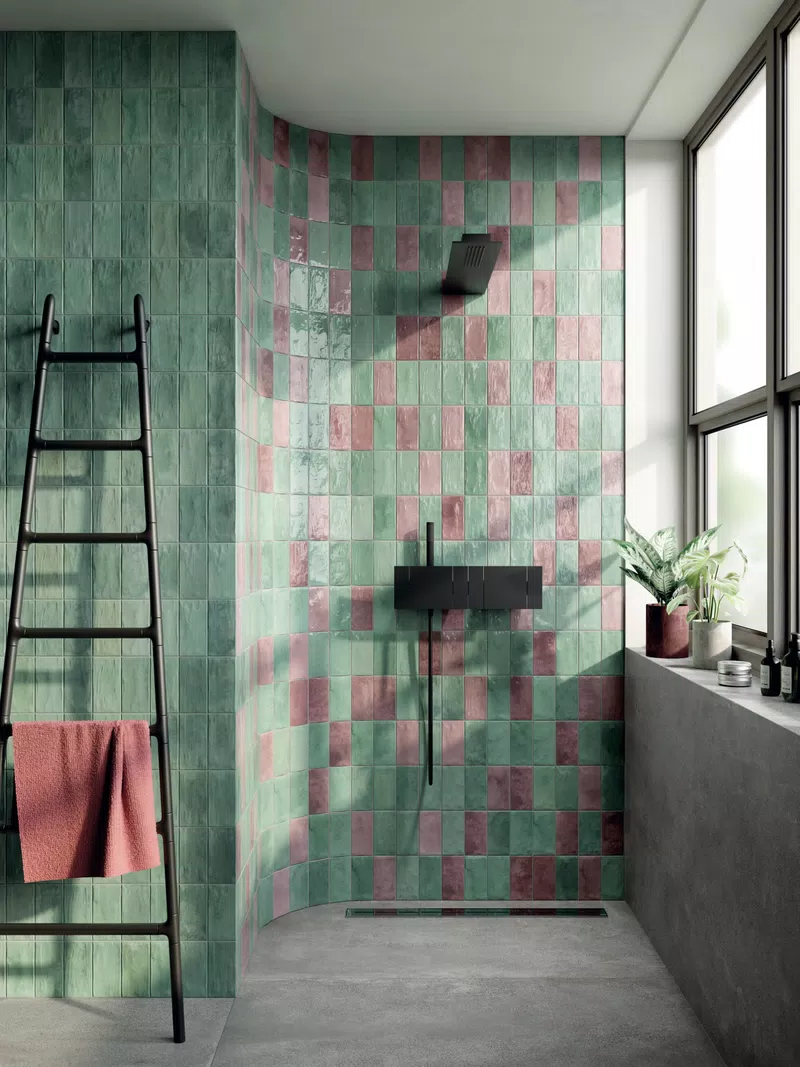 05 POETRY COLORS SAGE 7,5X15 + BLUSH 7,5X15 + POETRY STONE PIRENEI GREY 120X280 + 60X120