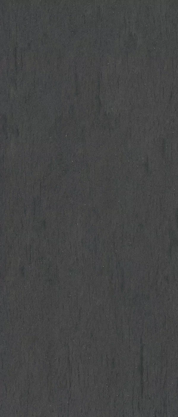 Piastrella Poetry Stone Reloaded Basaltina Dark di ABK in nero, finitura Nat P.tech, 120x280, spessore 6 mm.