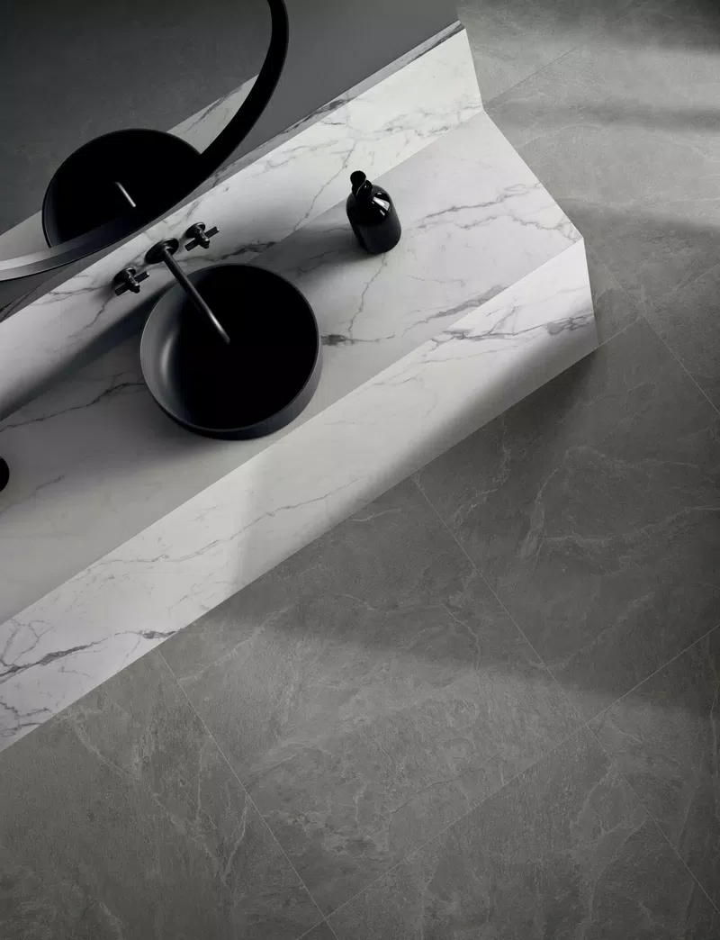 D_03 FALAISE MINT 80x80 + NOBILE STATUARIO SOFT 120x280