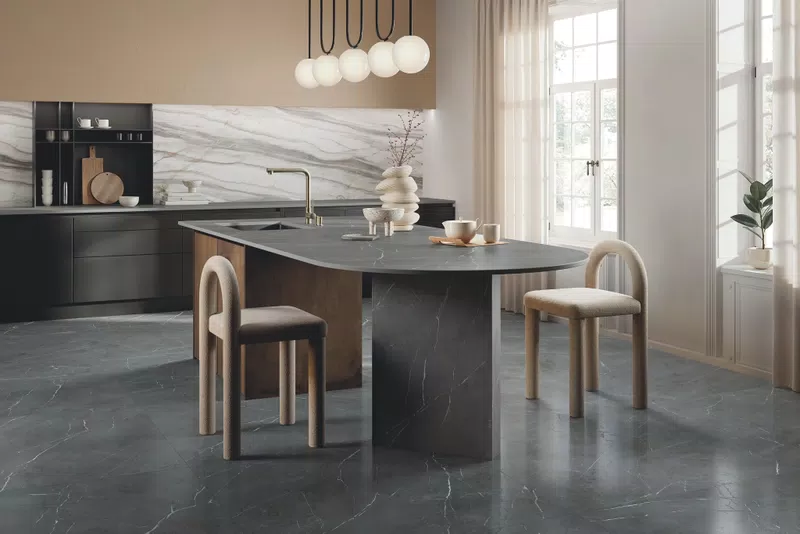 ABKSTONE PIETRA GREY SOFT+SENSI 900 STONE GREY ANT.3D 120X120+OYSTER WHITE SOFT 120X280+INT.9 RUST 120X280
