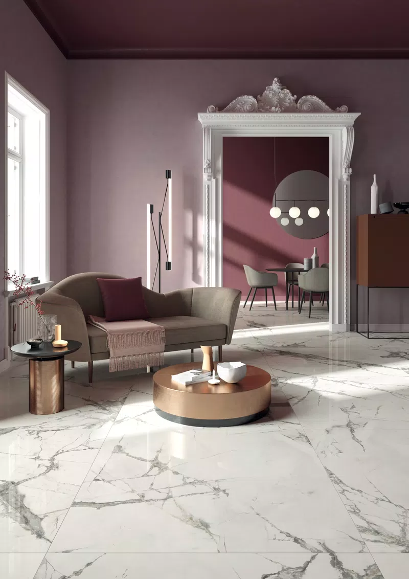 Tons blanc, noir, gris pour les carreaux effet marbre de la collection Sensi Up par ABK.