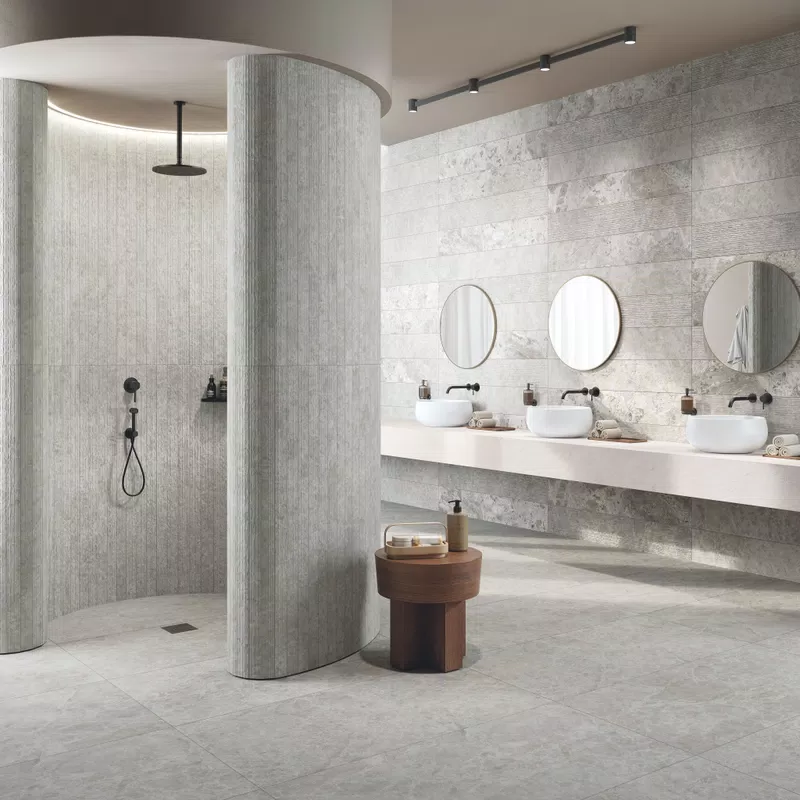 Marble and stone effect tiles in beige, white, grey tones, from the Era collection by ABK.