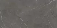 Piastrella Sensi 900 Stone Grey di ABK in bianco, finitura Lux, 60x120, spessore 8.5 mm.