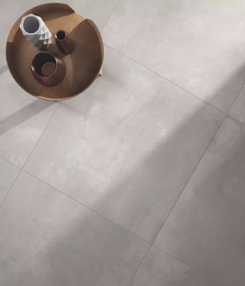 B_02 CONECRA PLAIN SILVER 80X80